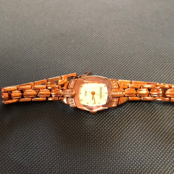 Watch - Picture 1 of 3